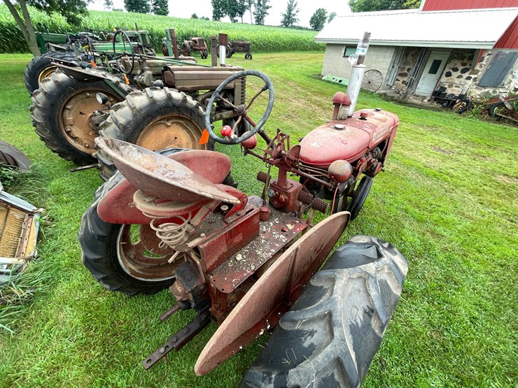 #6671-•-1946-ih-farmall-tractor-image-22