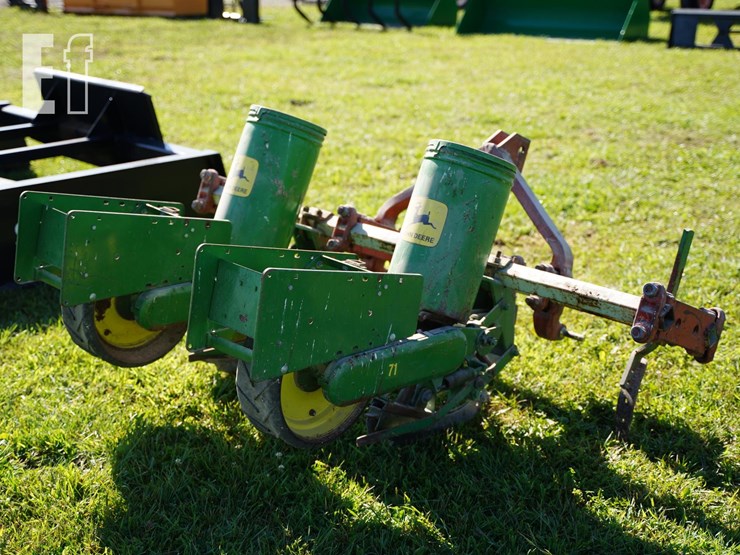 john-deere-71-image-4