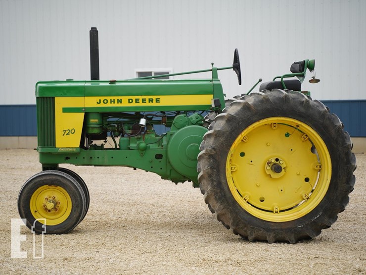 john-deere-720-image-8