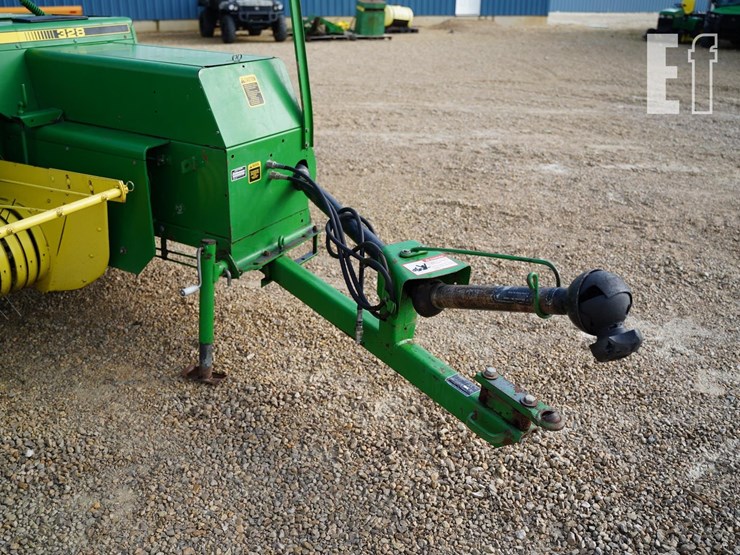 1990-john-deere-328-image-10