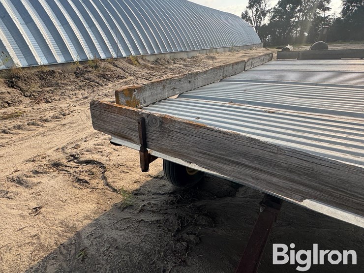 17'-flatbed-wagon-image-12