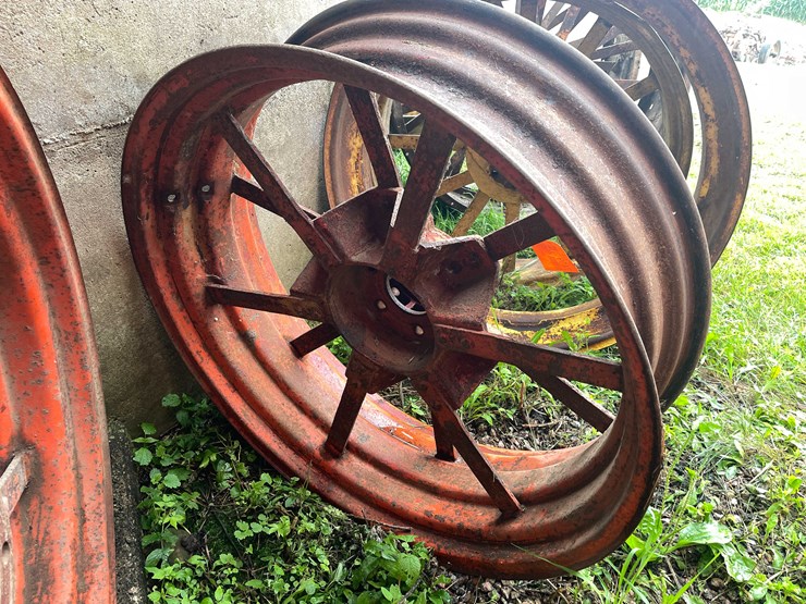 #7459-•-pair-of-tractor-tire-rims-image-4