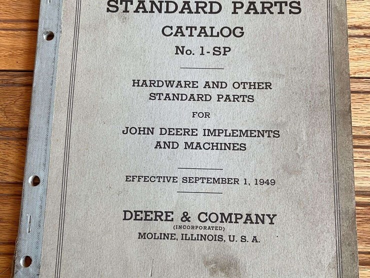 (2)-john-deere-hardware-+-standard-parts-catalogs-image-2