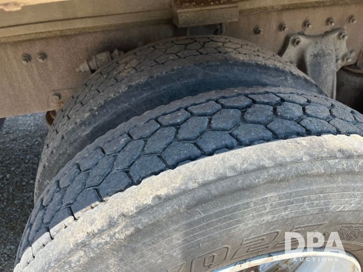2009-sterling-feed-truck-(jn2573,-unit-2018)-image-46