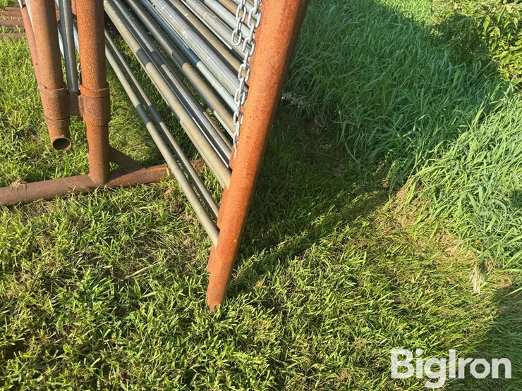 freestanding-panels-w/gate-image-10