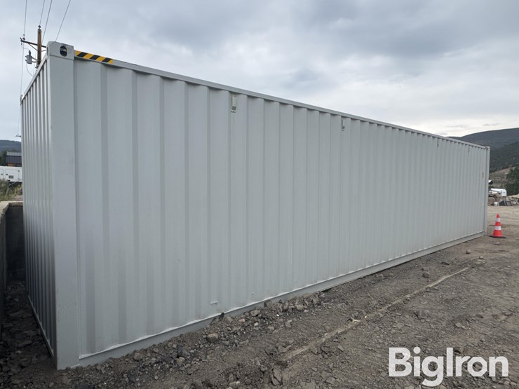 2025-40'-one-trip-shipping-container-image-5