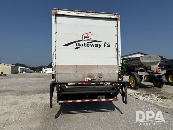 2012-freightliner-business-class-m2-van-truck-(pz13752,-unit-129)-image-4