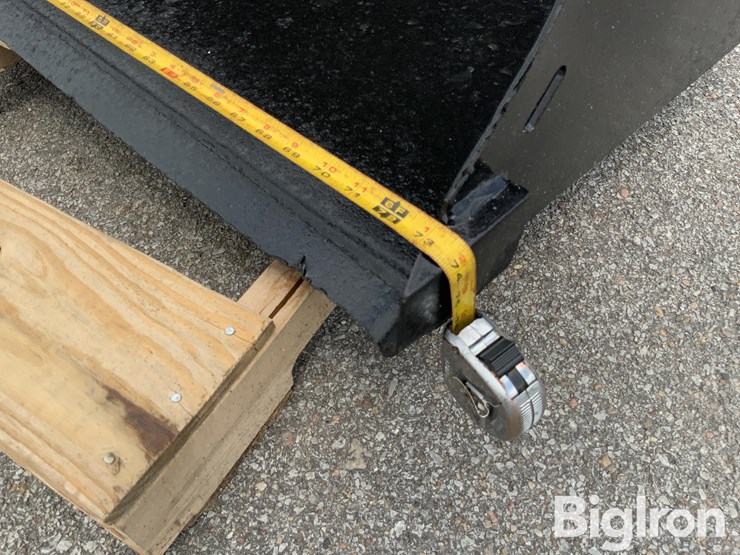 72"-skid-steer-bucket-image-15