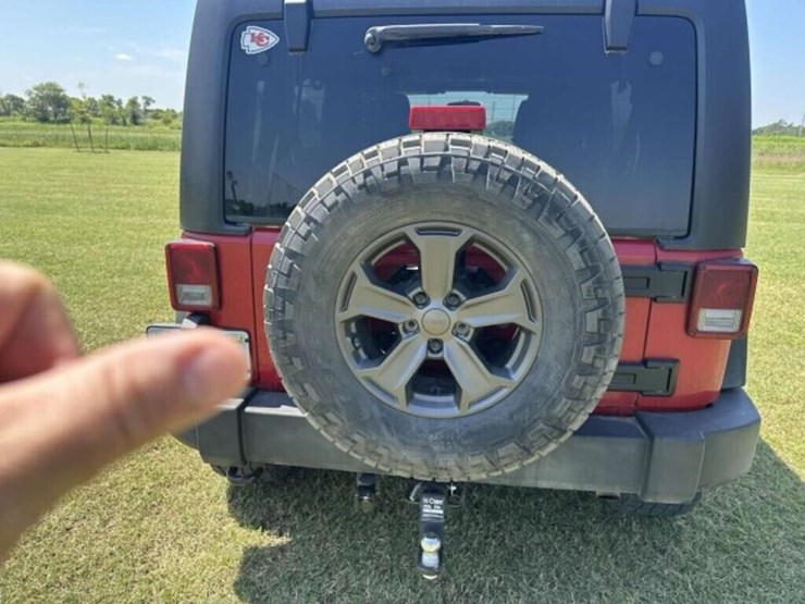 2012-jeep-wrangler-image-5