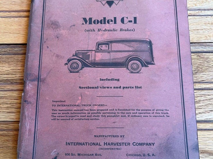 (2)-international-truck-manuals-image-3
