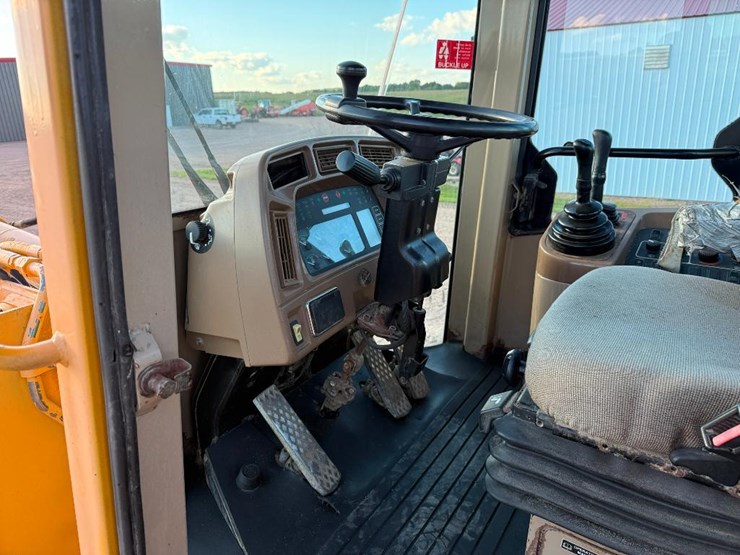deere-544h-image-39