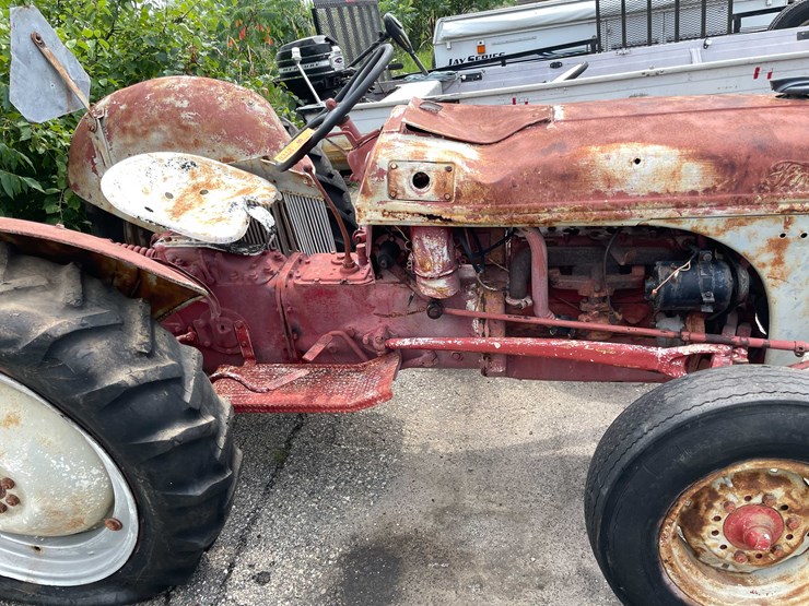 ford-8n-image-3