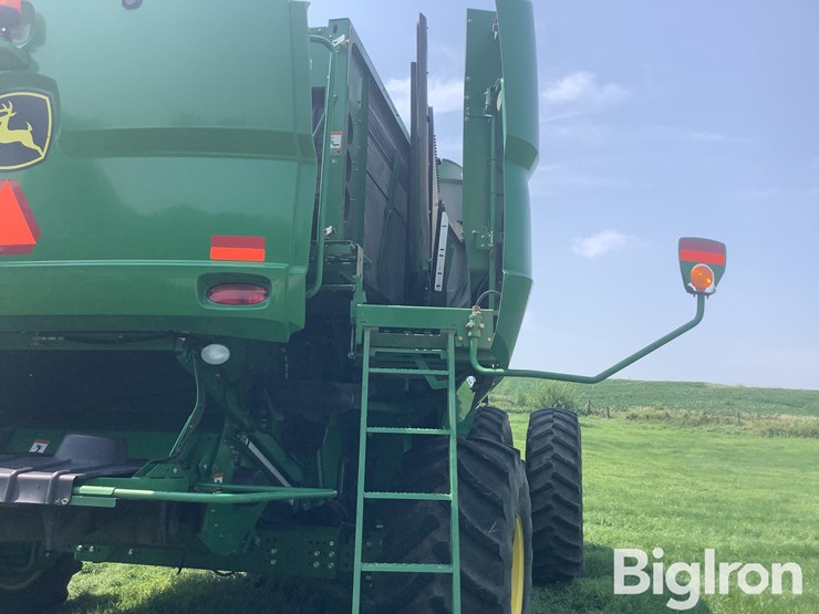 2014-john-deere-s680-image-13
