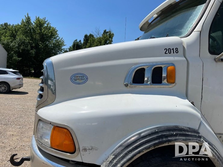 2009-sterling-feed-truck-(jn2573,-unit-2018)-image-24