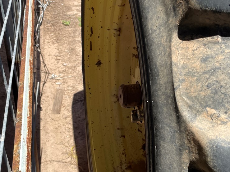 john-deere-2940-image-41