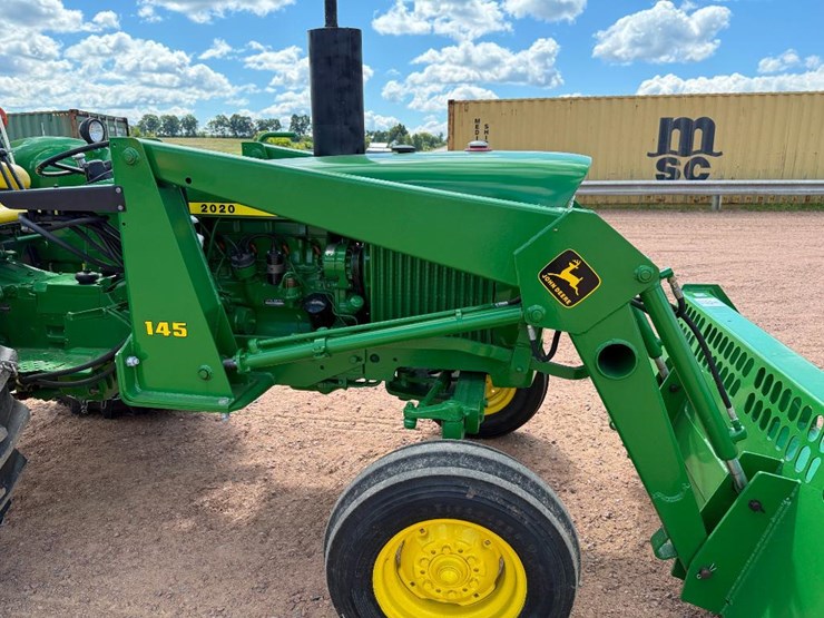 1971-john-deere-2020-image-12