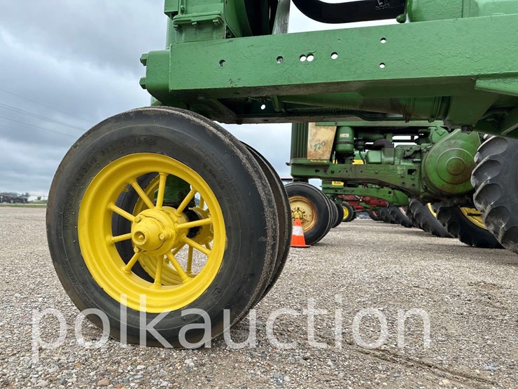 john-deere-a-image-14