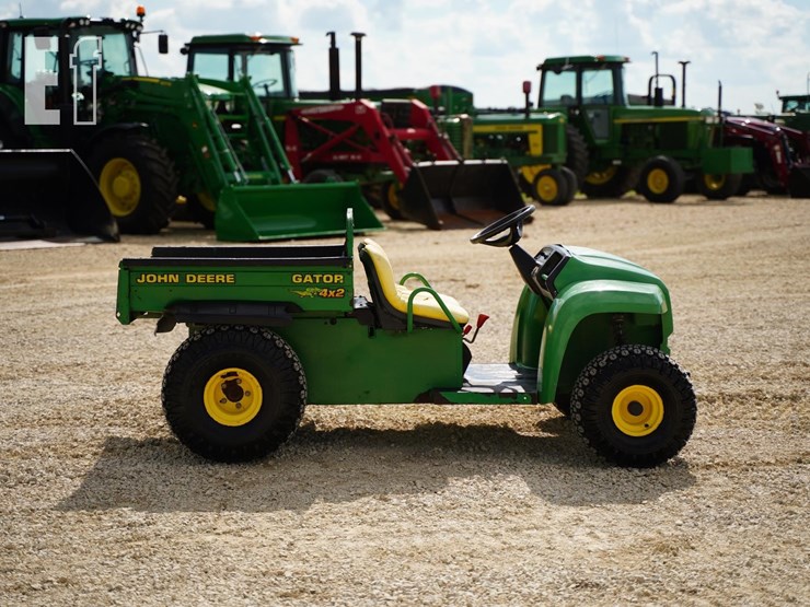 2004-john-deere-gator-image-4