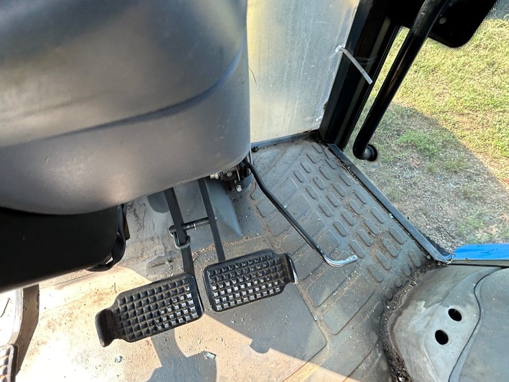 new-holland-tl100a-image-58