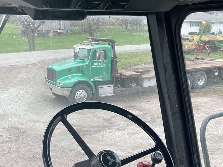 2018-john-deere-7720-titan-ii-image-15