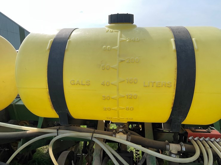 john-deere-7000-image-12