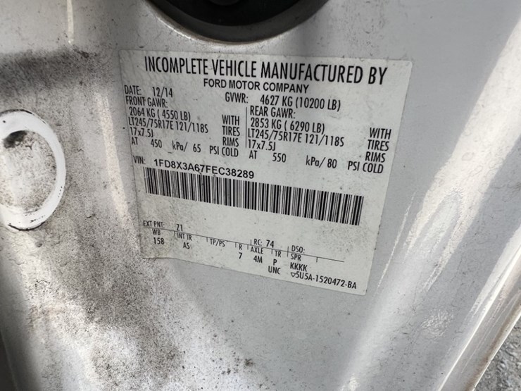 2015-ford-f350-image-10