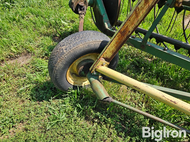 john-deere-640-image-14
