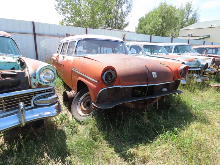 1955-ford-country-squire-4dr-wagon-image-3