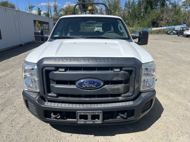 2015-ford-f350-image-8