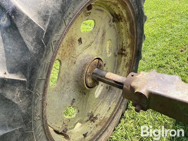 1953-john-deere-60-image-19