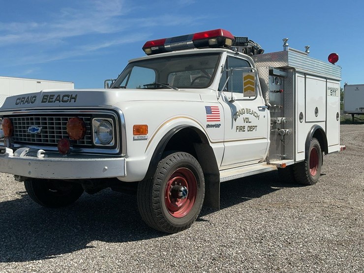 #2001-•-1971-chevy-custom-/20-fire-truck*-image-1