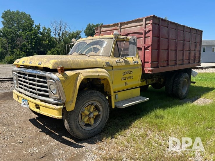1977-ford-f750-image-32