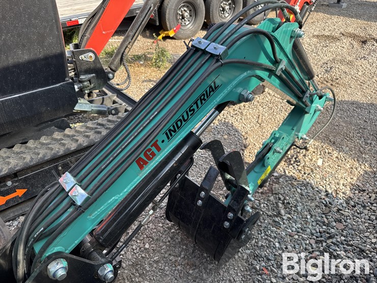 2025-agt-mh12rx-mini-excavator-image-15