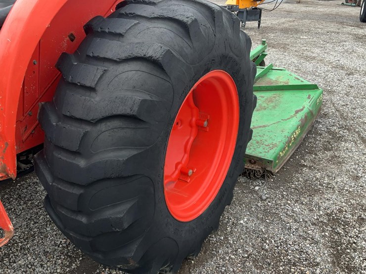 2016-kubota-mx5800-image-13