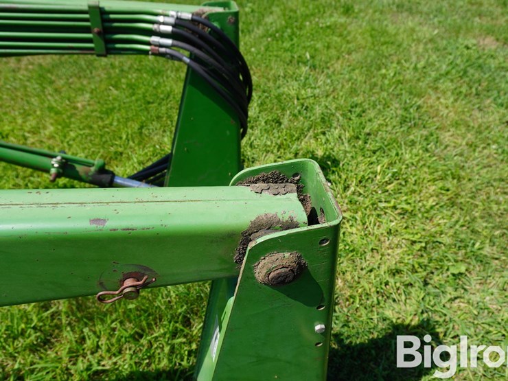 john-deere-148-image-19