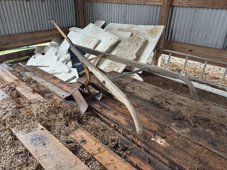 adjustable-walking-potato-plow-image-3