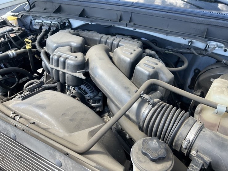 2016-ford-f250-image-12