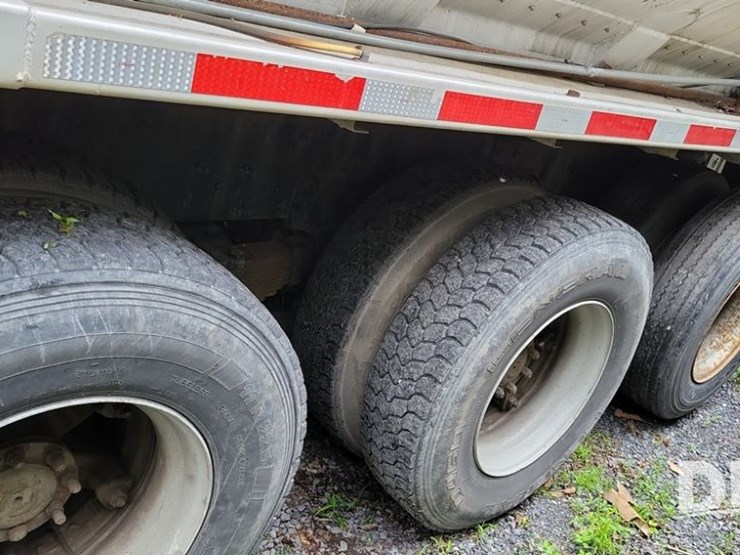 2002-international-5900i-feed-truck-(dr11998-unit-17)-image-21