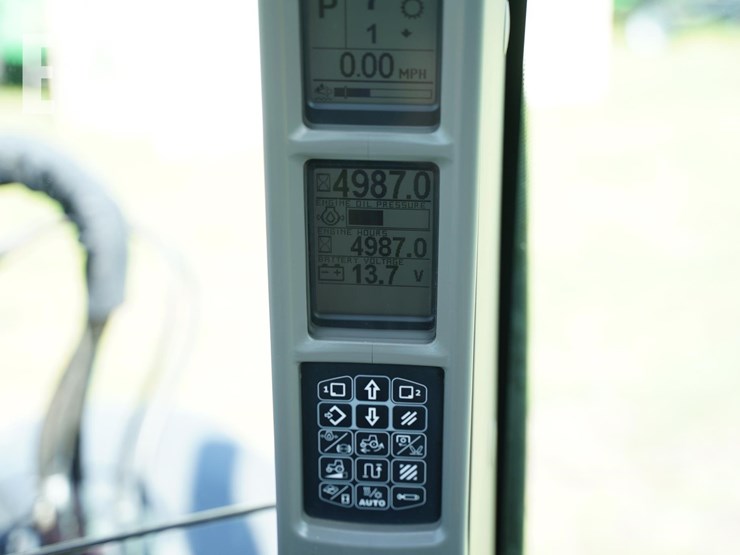 2012-case-ih-puma-185-image-42