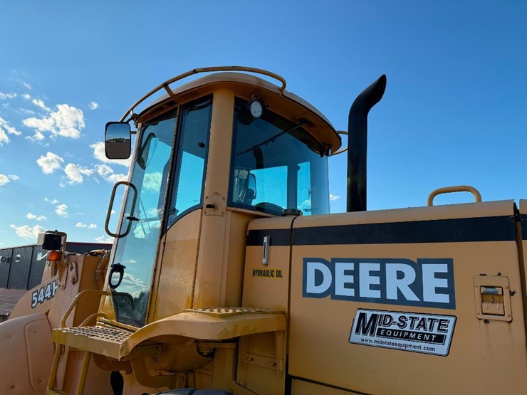deere-544h-image-17