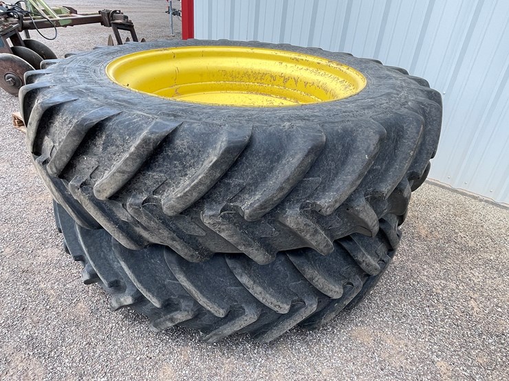 deere-tires-image-2