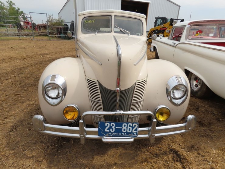 1940-ford-convertible-image-4