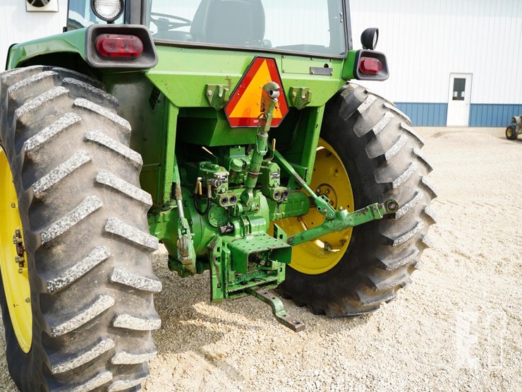 1976-john-deere-4230-image-23
