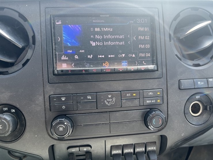 2015-ford-f350-image-29