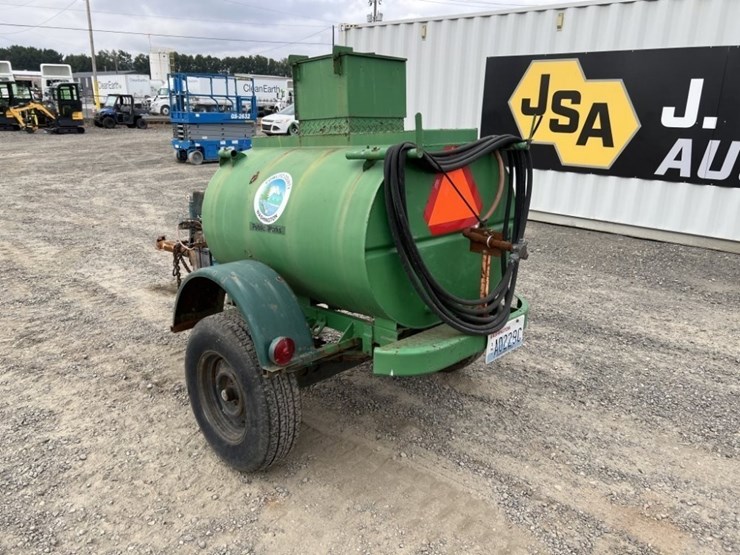 2012-shop-built-towable-tank-image-6