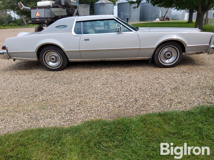 1976-ford-460-image-4