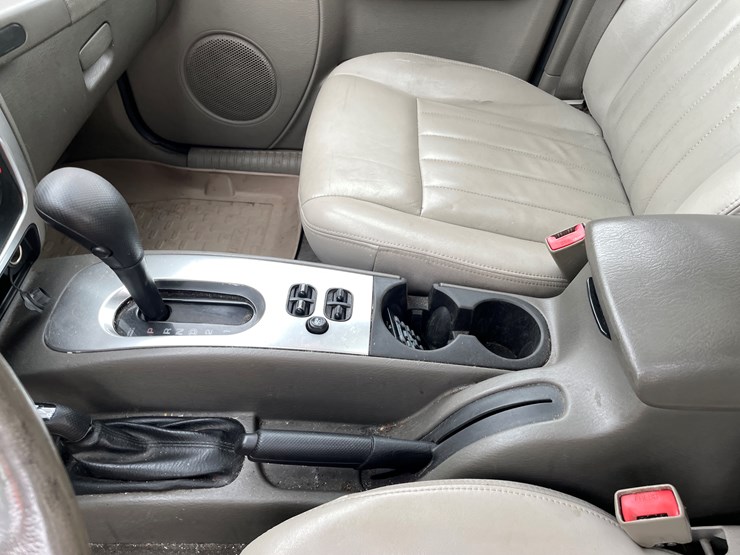 2006-jeep-liberty-image-31