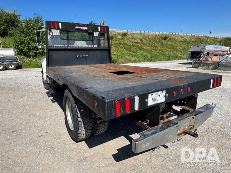 1999-ihc-8100-flatbed-truck-(gp11125,-unit-17355)-image-12