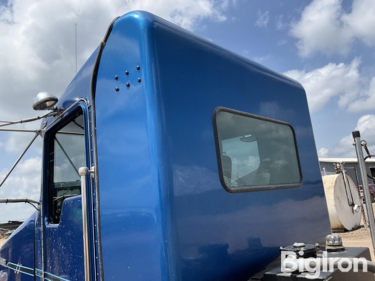 1998-kenworth-t800-image-15