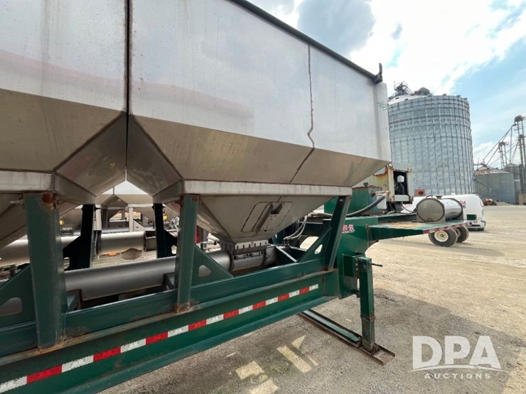 2015-b-b-dry-tender-trailer-(jn2633)-image-5